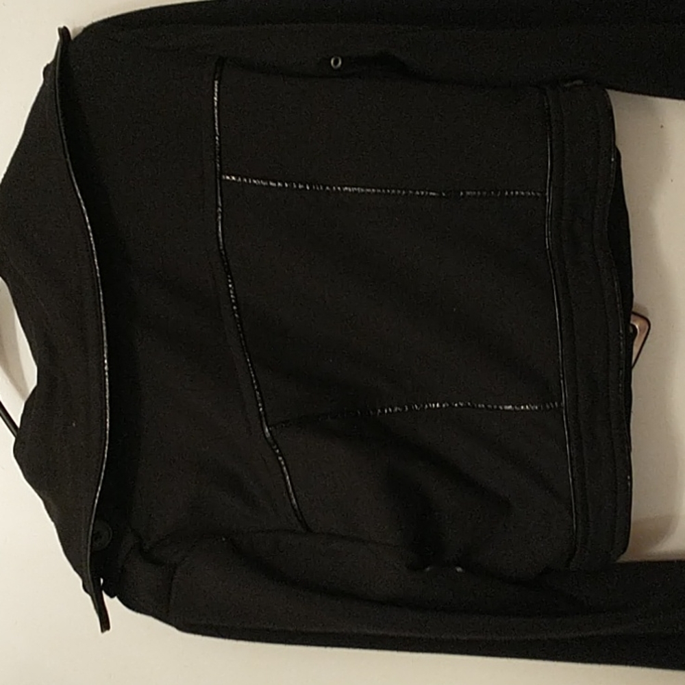 XOXO Black Crop Bomber EUC - Picture 7 of 7